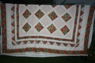 Lovely Vintage Cotton Patchwork Quilt 86 X 96 " Reds Gold Green 6059