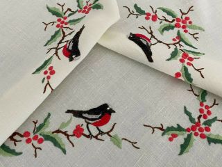 Vintage Hand Embroidered - Christmas Robin & Holly Tablecloth