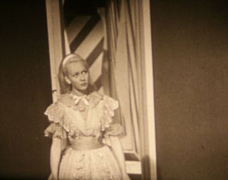 16mm - ALICE IN WONDERLAND - Castle Films Cutdown of 1949 Puppet Feature 2