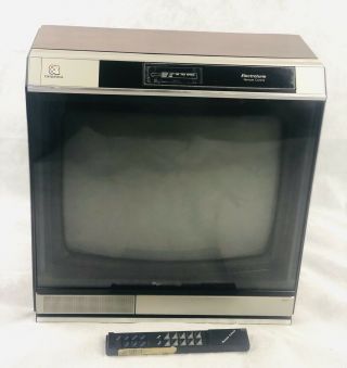 Vtg RARE Panasonic CT - 3053 Woodgrain CRT Color TV Retro Gaming 1983 W/ Remote 3