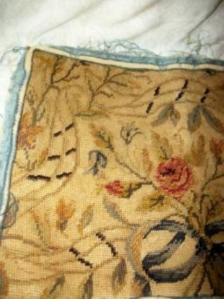 19th C.  FRENCH AUBUSSON NEEDLEPOINT FLORAL BOW PILLOW TOP SILK REMNANTS ANTIQUE 3
