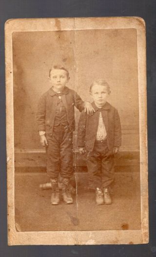 Cdv Photo Of Two Boys Great Clothing By Grossklans & Ricksecker Of Navarre Oh