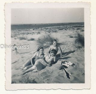Vintage Photo - 3 Pretty Women Sitting On A Beach