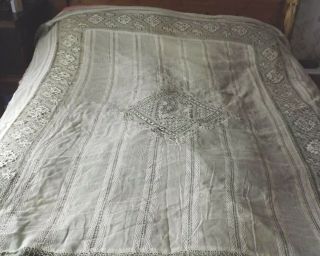 ANTIQUE LACE HANDMADE BEDSPREAD / BEDCOVER - 192 CMS X 238 CMS 2