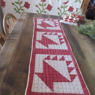 Prim Country Christmas Decor Vintage Red Basket Table Quilt Runner 36 11 1/2 "
