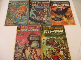 Space Family Robinson Lost In Space Vintage Sci Fi Comic Book 17 18 20 41 43 70s