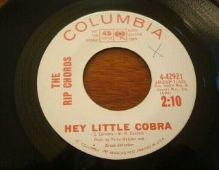 The Rip Chords.  Hey Little Cobra B/w The Queen.  Nm - Surf Rock Wlp Promo 45 Rpm