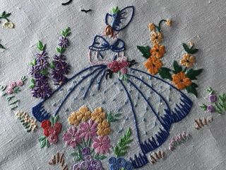 Stunning Large Vintage Linen Hand Embroidered Tablecloth Crinoline Ladies/floral