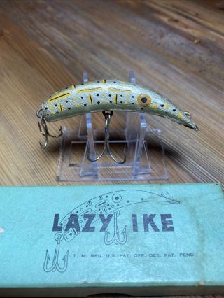 Vintage Fishing Lure Old Lazy Ike Bait Tough Early Wood