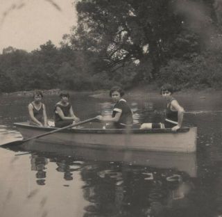 Woman In Row Boat Short Flapper Hair Style Bathing Suits Vintage Snapshot Photo