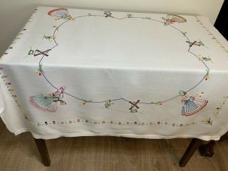 Lovely Hand Embroidered Crinoline Lady & Floral Rayon Tablecloth 42” Sr616