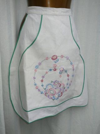Vintage Hand Embroidered Irish Linen Apron Pinny Pinafore