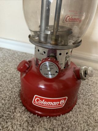 Coleman Classic Model 200B703J 12/1993 Vintage Lantern 2