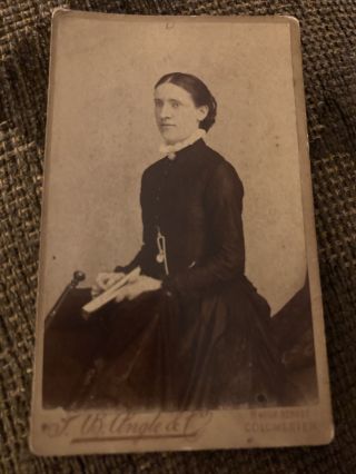 Victorian Cdv Photo Woman With Frilly Collar Holding Book - Colchester