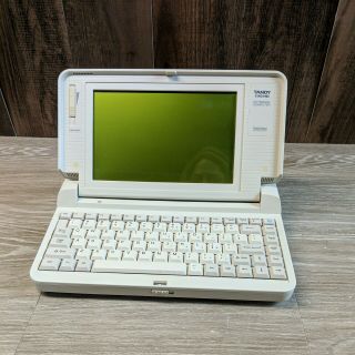 Vintage Tandy 1110hd Laptop Computer.  Model (25 - 3531)