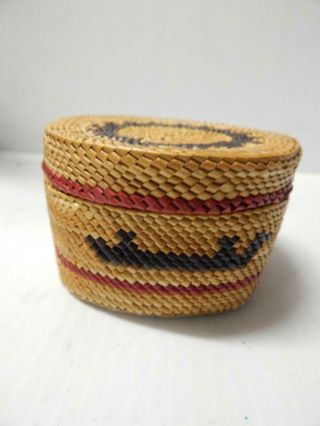 Whale Boats Pictorial Old Antique Vintage Makah / Nootka Indian Lidded Basket