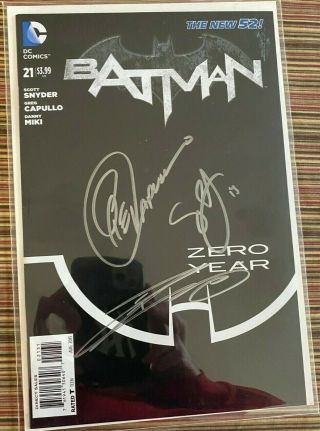 Batman - 21 - 1st Appear Of Kane / Thomas - Signed By Snyder / Capullo / Miki