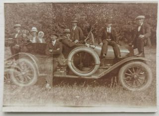Vintage Photo: Friends And Family Around The Open Cabriolet Car In The 1920s