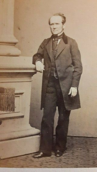 Civil War Era Cdv Handsome Man Stylishly Dressed Long Jacket Velvet Collar