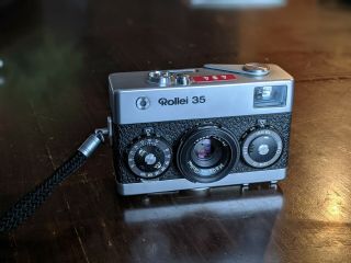 Vintage Rollei 35 Camera 35mm Film With Case (made In Singapore)