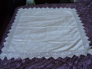 Antique / Vintage Linen Tablecloth Hand Crochet Lace 102 X 102cm (40 X 40 Inch)