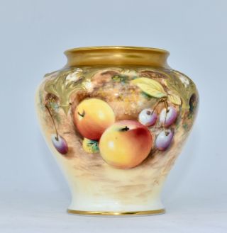 Vintage Royal Worcester Fruit Hand Painted Vase Signed 9.  3cm 279/h (no Cover)