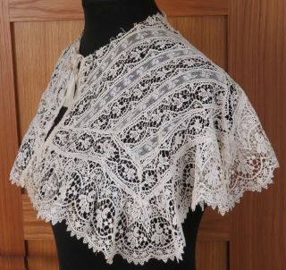 A Victorian Schiffli Lace Collar With Deep Frill