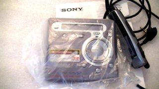 Vintage Sony Minidisc Walkman Model Mz - G750 With Am/fm Radio