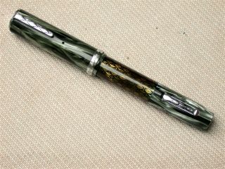 Lovely Vintage Waterman Lady Patricia Fountain Pen In Grey Lace Pattern.  Ink Vue