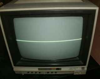 Commodore Monitor 1702 Vintage Powers On Ntsc Pal Parts Repair
