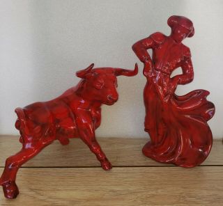 Gorgeous Vtg Red/black Mid Century Matador Bull Fighter & Bull Statue Ceramic