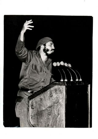 Alberto Korda Vintage Image President Fidel Castro Passionate Speech Cuba 1960 Y