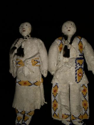 Set Of Vintage Handmade Native American Beaded Plains Indian Dolls