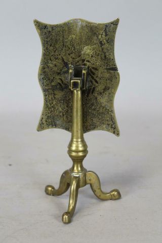 A RARE LATE 18TH C BRASS CANDLE REFLECTOR IN THE SHAPE OF A TILT TOP TEA TABLE 4