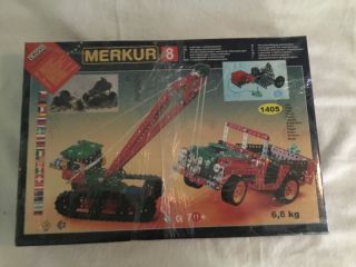 Merkur 8 Metal Construction Erector Set With Gears And Electromotor Czech Made