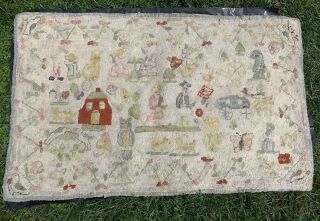 Antique Americana Hooked Rug,  Colonial Theme,  Pastel Colors,  Flowers Animals Bin
