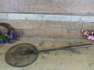 Antique Victorian Rug Beater Wood Handle Wire Mesh Round Beater Rare