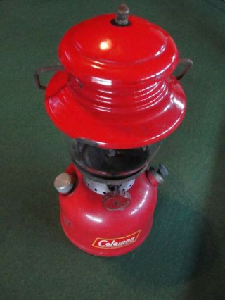 1956 Coleman Sunshine Of The Night Red Single Mantle Model 200a W Globe