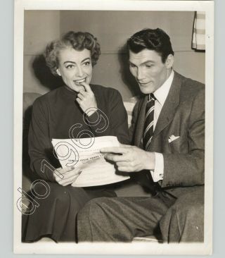 Joan Crawford & Jack Palance,  Sudden Thought Hollywood Set Vtg.  1952 Press Photo