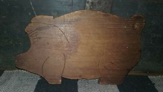 Early Country Antique Primitive Handmade Wood Pig Cutting Board 13 " Great Patina