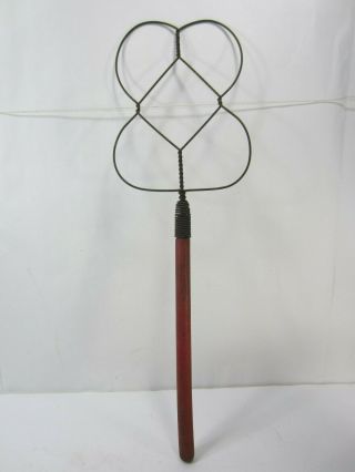 Vintage Batwing Beater - Wire Rug Beater Ah