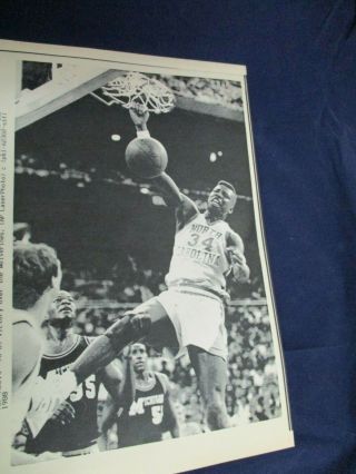 1988 Wire Press Photo College Basketball N.  Carolina V Michigan J.  R.  Reid