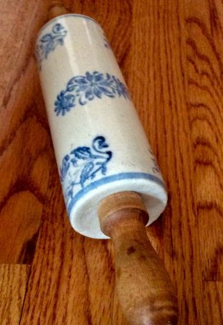 LATE 1800 ' S BLUE FLORAL DECORATED STONEWARE POTTERY ROLLING PIN AAFA 3