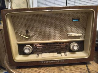 Vintage Grundig Majestic Model 1088 Tube Radio German Antique
