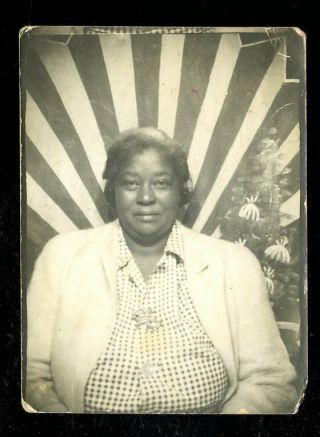 Vintage Arcade Photo African American Aunt Cara Best Hugger In The Family