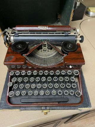 Vintage 1930s Brown Royal Model P Portable Typewriter W/original Case Black Keys
