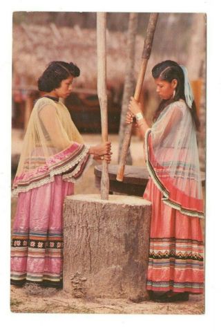Seminole Indian Women Grinding Corn Silver Springs Florida Vintage Postcard An89