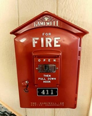 Vintage Gamewell Fire Alarm Call Pull Box 411