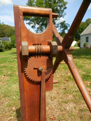 Antique / Vintage Primitive Wood Yarn Winder,  Old Spinning Wheel Tool