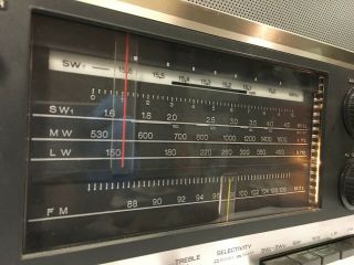 VTG Sony CRF - 150 Multiband Shortwave Radio 2